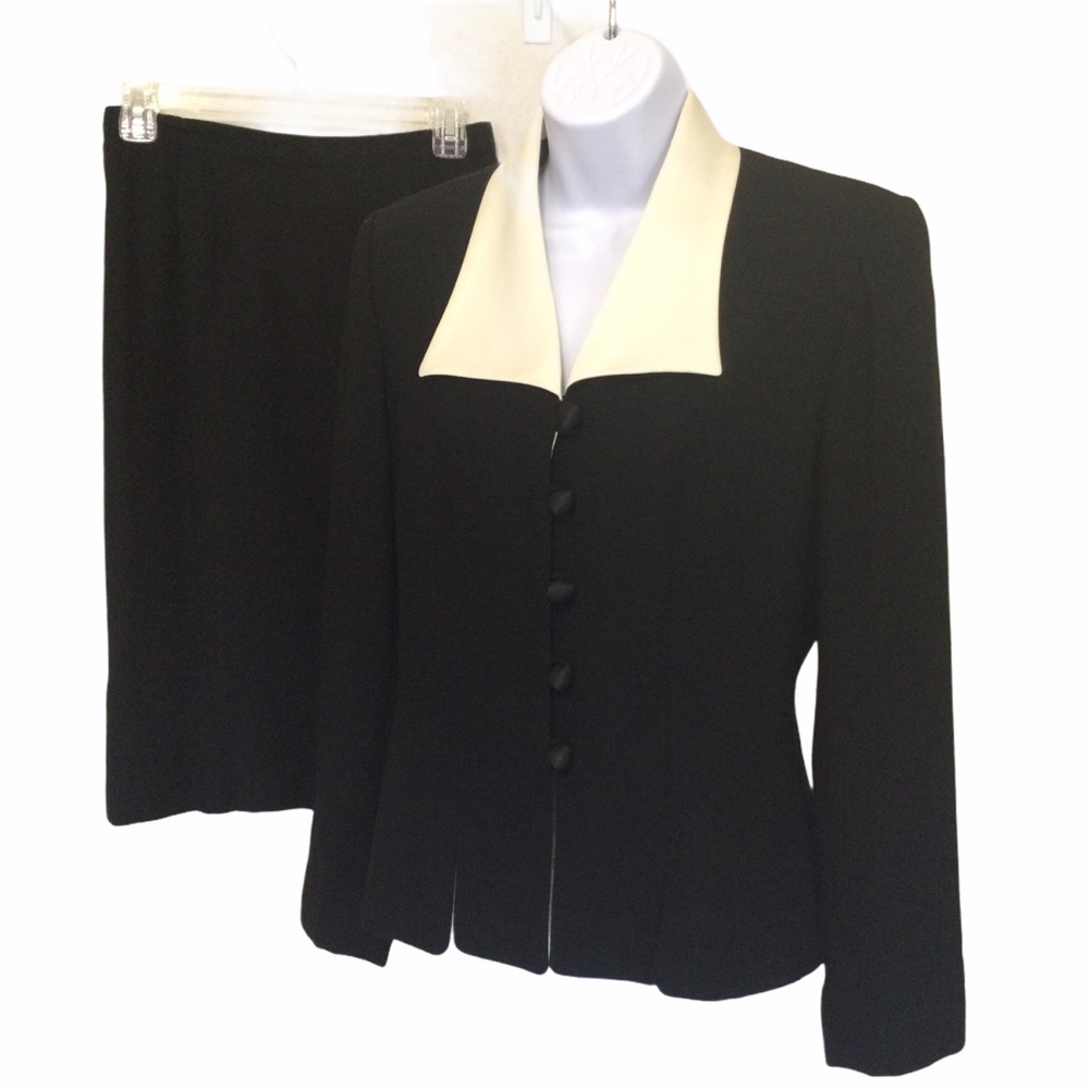 KASPER ASL Size 6 Dressy Black Suit White Collar